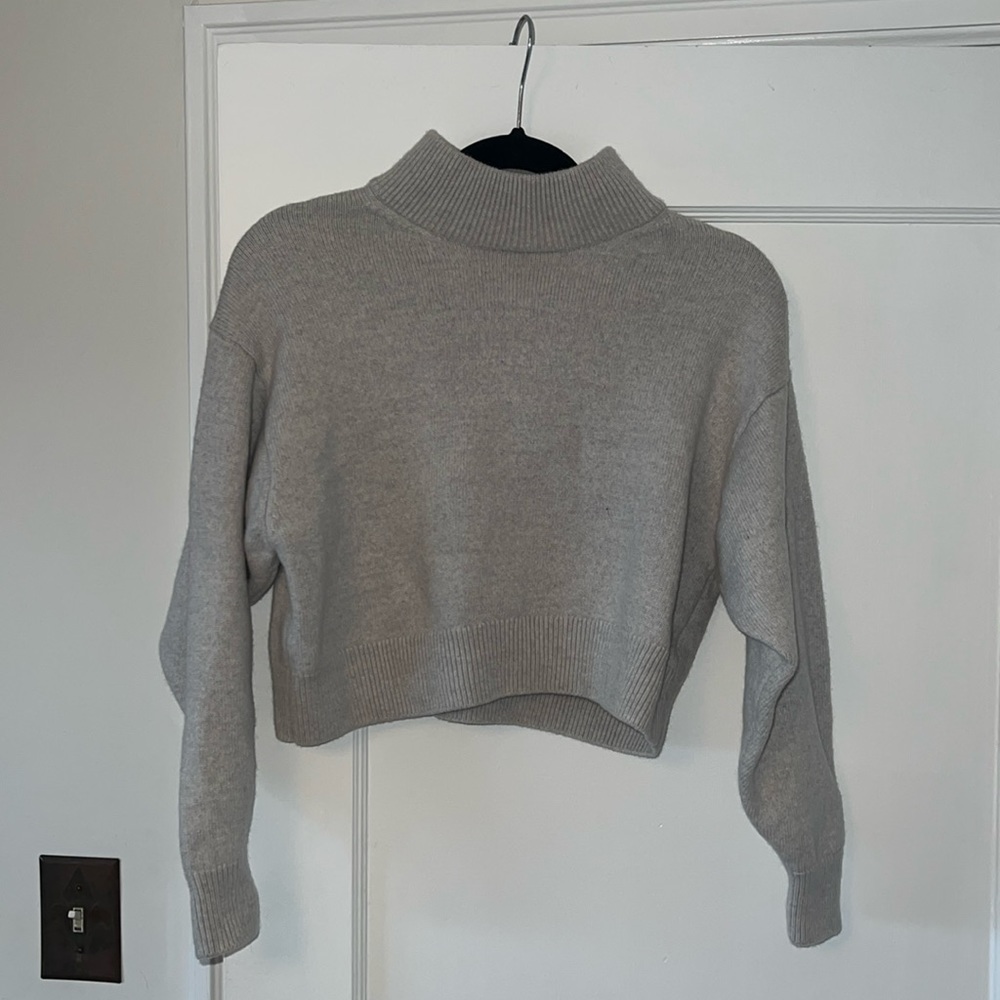 Aritzia Gray Turtleneck Sweater